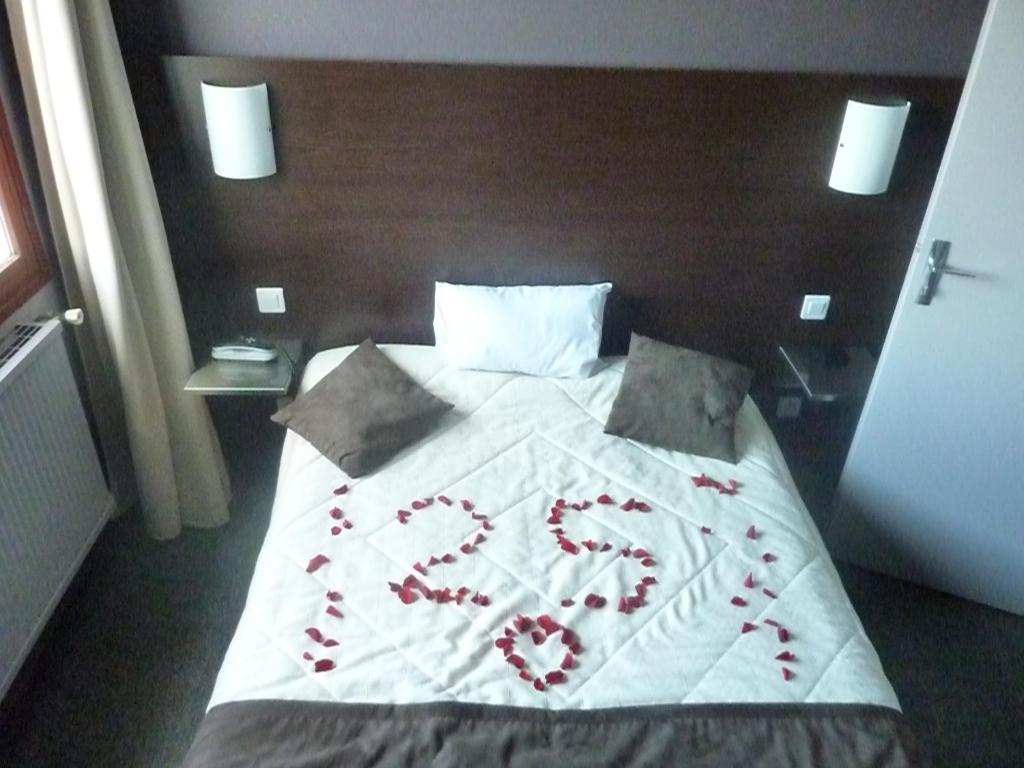 Hotel De L'Europe ปิแอร์-เบนิต ภายนอก รูปภาพ